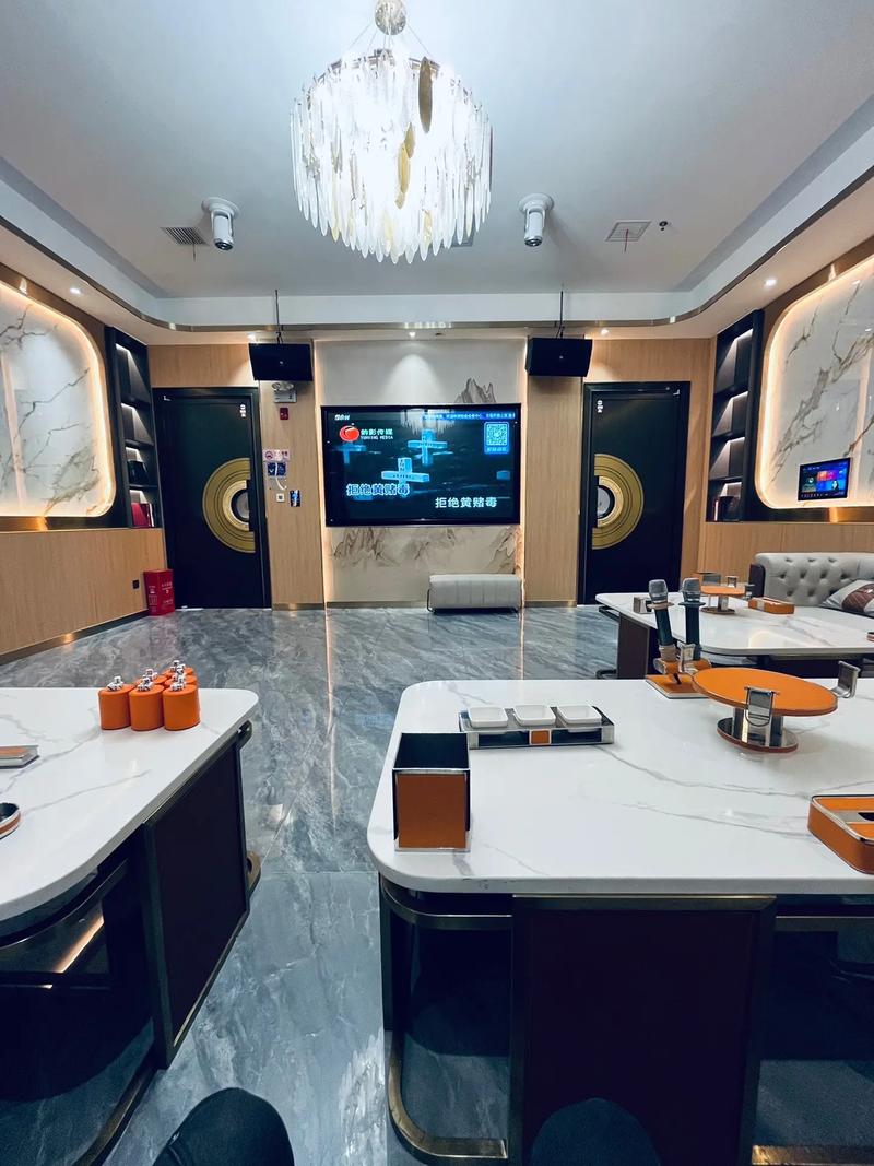 大连商务ktv，解读商务ktv啥意思-中山区ktv预订